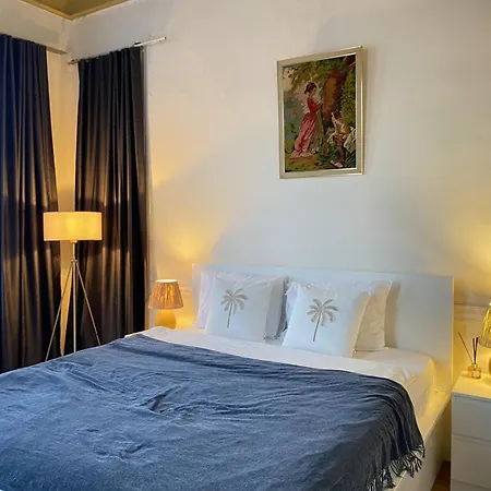 Charming Historic Balat House 2 Floors • 5 Br * Стамбул