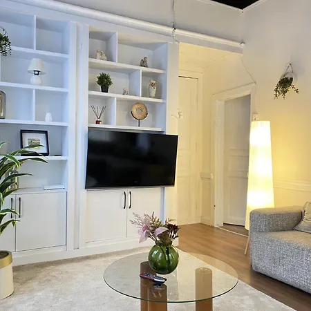 Charming Historic Balat House 2 Floors • 5 Br * Стамбул