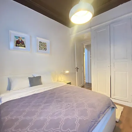 Charming Historic Balat House 2 Floors • 5 Br Стамбул