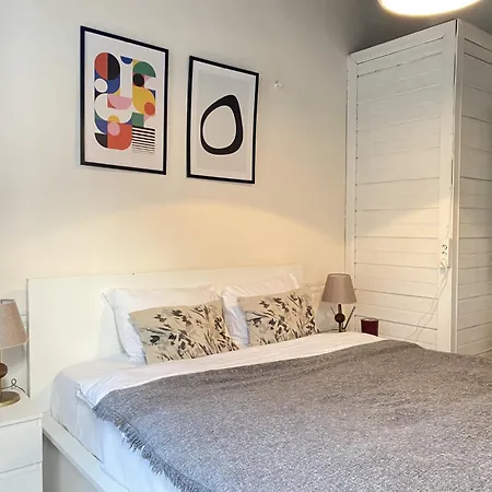 Villa Charming Historic Balat House 2 Floors • 5 Br *