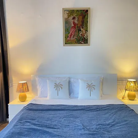 Charming Historic Balat House 2 Floors • 5 Br *