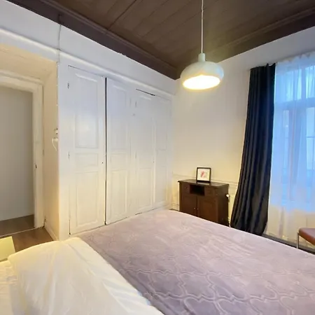 Charming Historic Balat House 2 Floors • 5 Br * Estambul